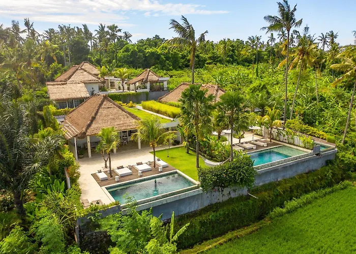 Balidroomvilla's Villa Candidasa