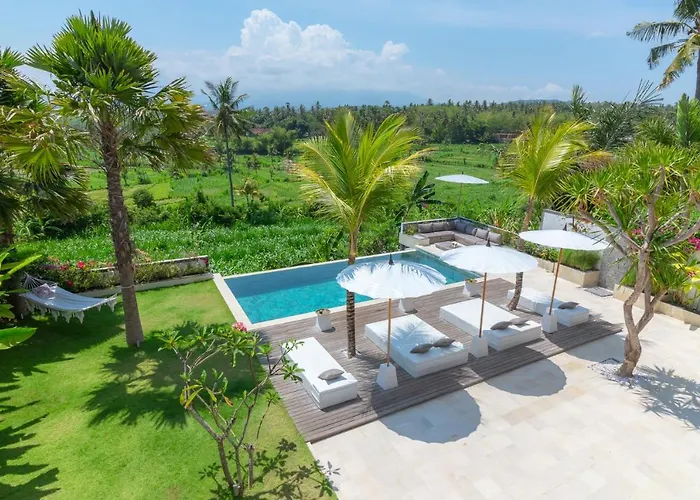 Balidroomvilla's Villa Candidasa